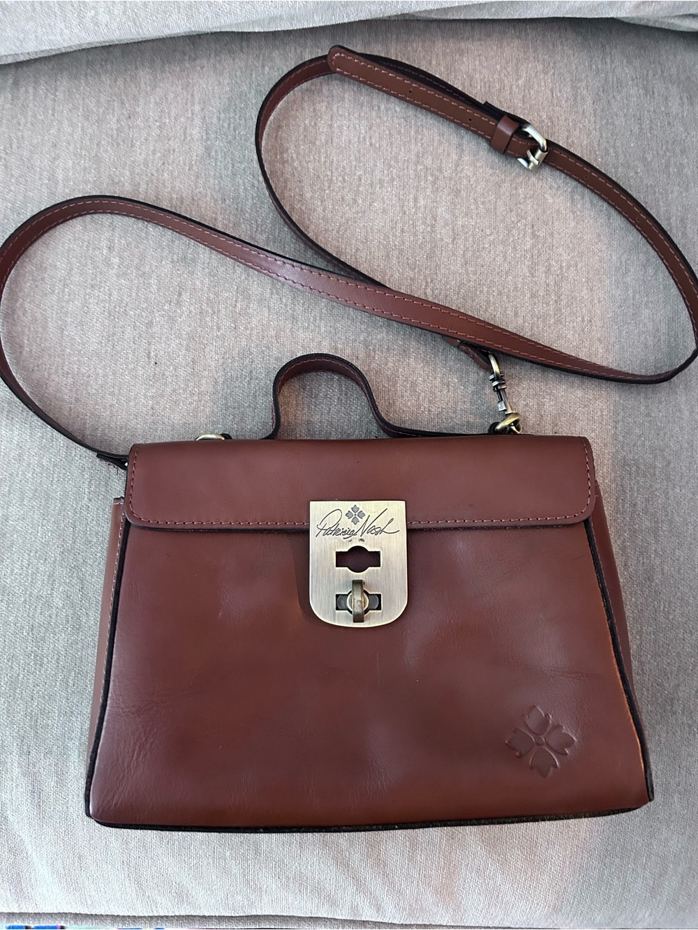 Patricia Nash Carisbrooke satchel crossbody strap